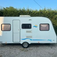 Caravelair 2002