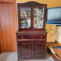 credenza di fine 800