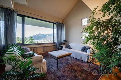 Villa di 170 m² con 4 locali e box auto doppio a L