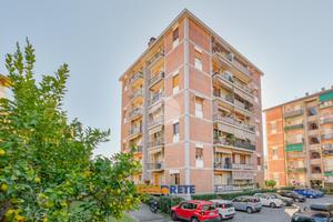 3 LOCALI A LA SPEZIA