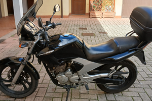 Yamaha YBR 250