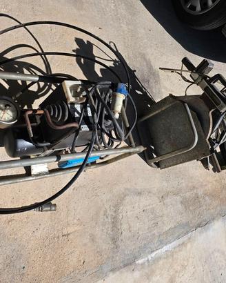 Saldatrice testa a testa RITMO PRO 250