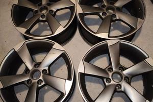 Cerchi lega 17 pollici per Audi