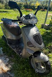 2015 Aprilia Gulliver