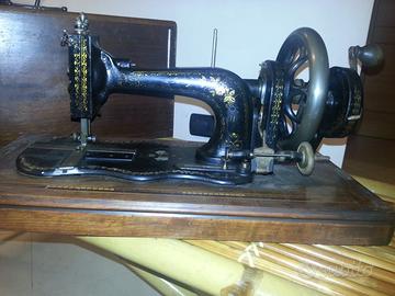 Macchine da cucire Singer antiche