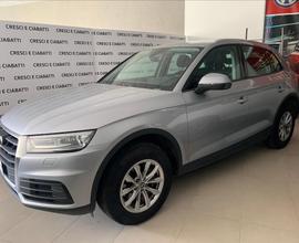 AUDI Q5 35 TDI quattro S tronic Business Sport