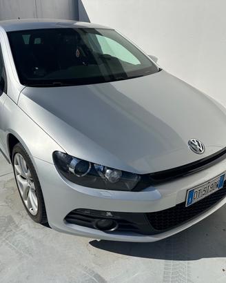 Volkswagen Scirocco 2.0 TDI 140CV DPF DSG