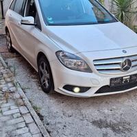 Frontale Mercedes Classe B 1.5 anno 2015