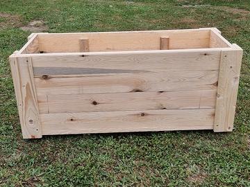 Fioriera in legno 