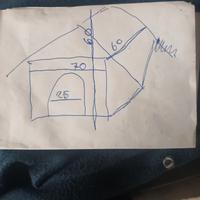 Casetta x cani REGAL AL PRIMO CHE VIENE A PRENDER