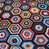coperta di lana  all'uncinetto 