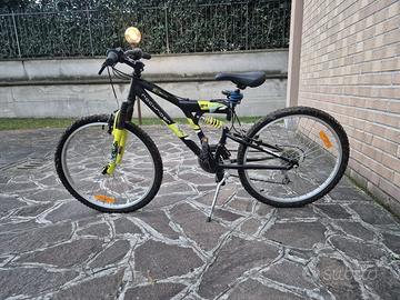BICILETTA MOUNTAIN BIKE ROCKRIDER per ragazzi