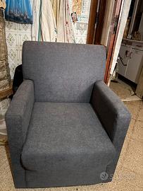 Poltrona grigia moderna Nuova condizioni perfette.