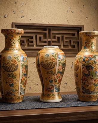 Tris Vasi Giapponesi Stile Satsuma in Ceramica 