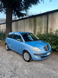 lancia y 1.2 benzina, 
