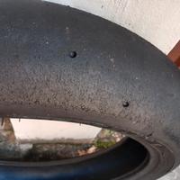 Gomma anteriore 120/70r17