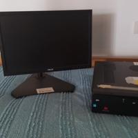 PC Desktop con monitor