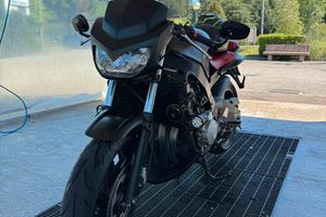 Honda cbr 600 f2 naked