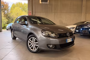Volkswagen Golf 1.6 TDI DPF DSG 5p. Highline