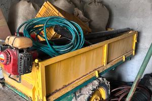 Rimorchio agricolo monoasse