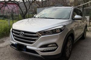 Hyundai Tucson 1.7 CRDi XPossible - Diesel