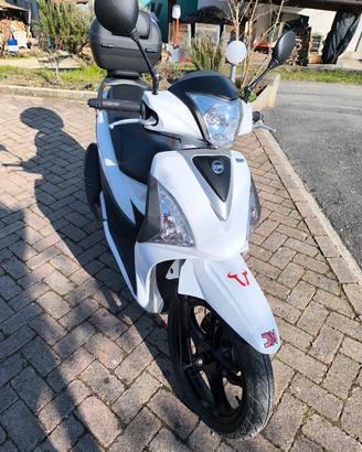 scooter sym 200cc
