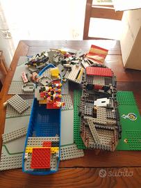 SET LEGO GALEONE E BOAT VINTAGE ANNI 80/90