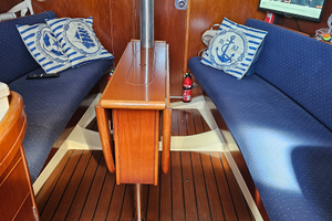 Barca a vela Beneteau Oceanis 311 valuto permuta