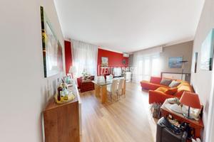 ROVELLASCA: Trilocale con doppi servizi box e cant