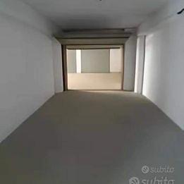 Garage/box a Pratola Peligna