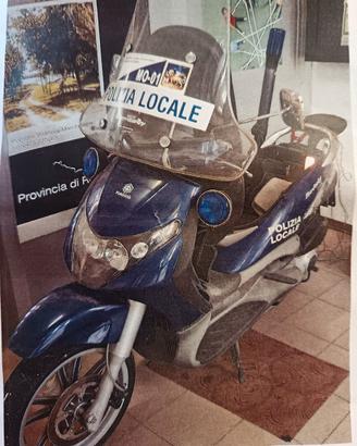 Piaggio Beverly 250