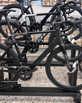 WHISTLE VAERO 2R ULTEGRA Di2 12V