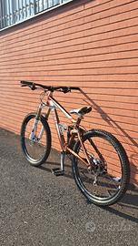 Bici Bi-ammortizzata MTB Trek Fuel EX 8 2010