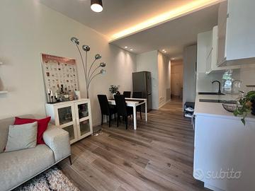 Monolocale arredato (con agenzia)