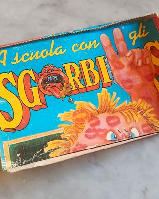 Box cards figurine Garbage Pail Kids Sgorbions