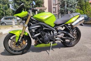 Triumph Street triple 2008