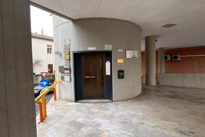 Studio 5 stanze, 2 bagni e archivio + garage