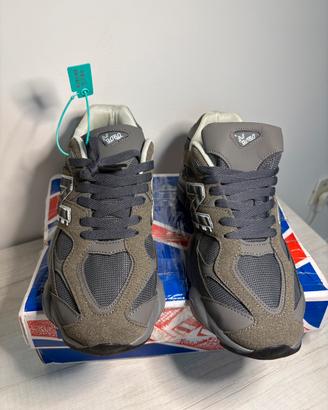 Scarpe New Balance 9060 Unisex - Taglia