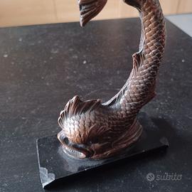 Piccola statua pesce in bronzo Fonderie Innocenti