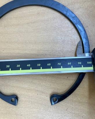 Lotto 25 Anelli Seeger Interni DIN 472 - 110 mm x4