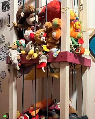 "Zoo" in legno per riporre tantissimi peluche