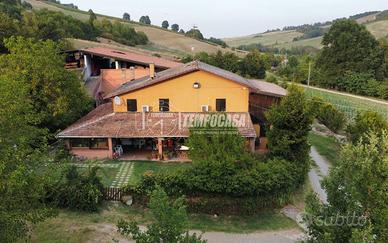 Villa a Schiera a Valsamoggia 4 locali