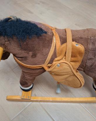 cavallo a dondolo