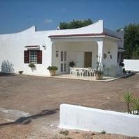 Ostuni br villa con trullo estate