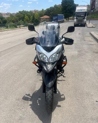 Suzuki V-strom 650 2016