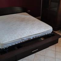 Giro letto in wenge’ con doghe