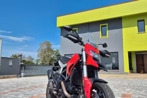 Ducati Hyperstrada 939 - 2017 - 15.000 km -