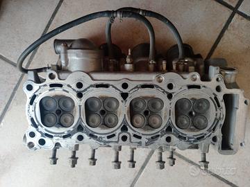 testata R6 YAMAHA anni 2000 in poi