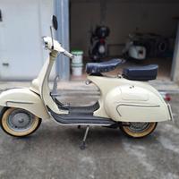 PIAGGIO Vespa 150 GL (VLA1) .