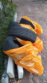 Gomme Quattro Stagioni Pirelli 215/65/16